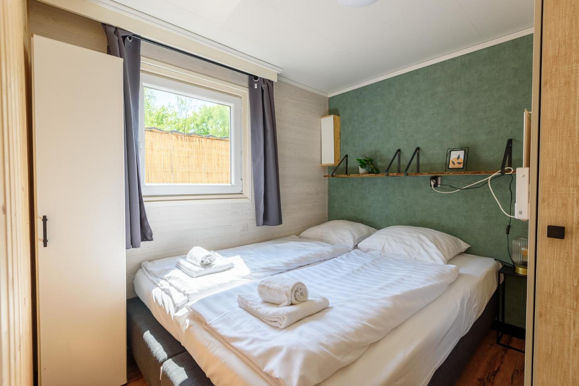 Chalet Op Rustig Park Op De Veluwe Путен Екстериор снимка